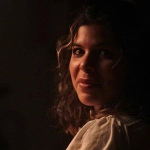 Meet your Posher, Adrianna